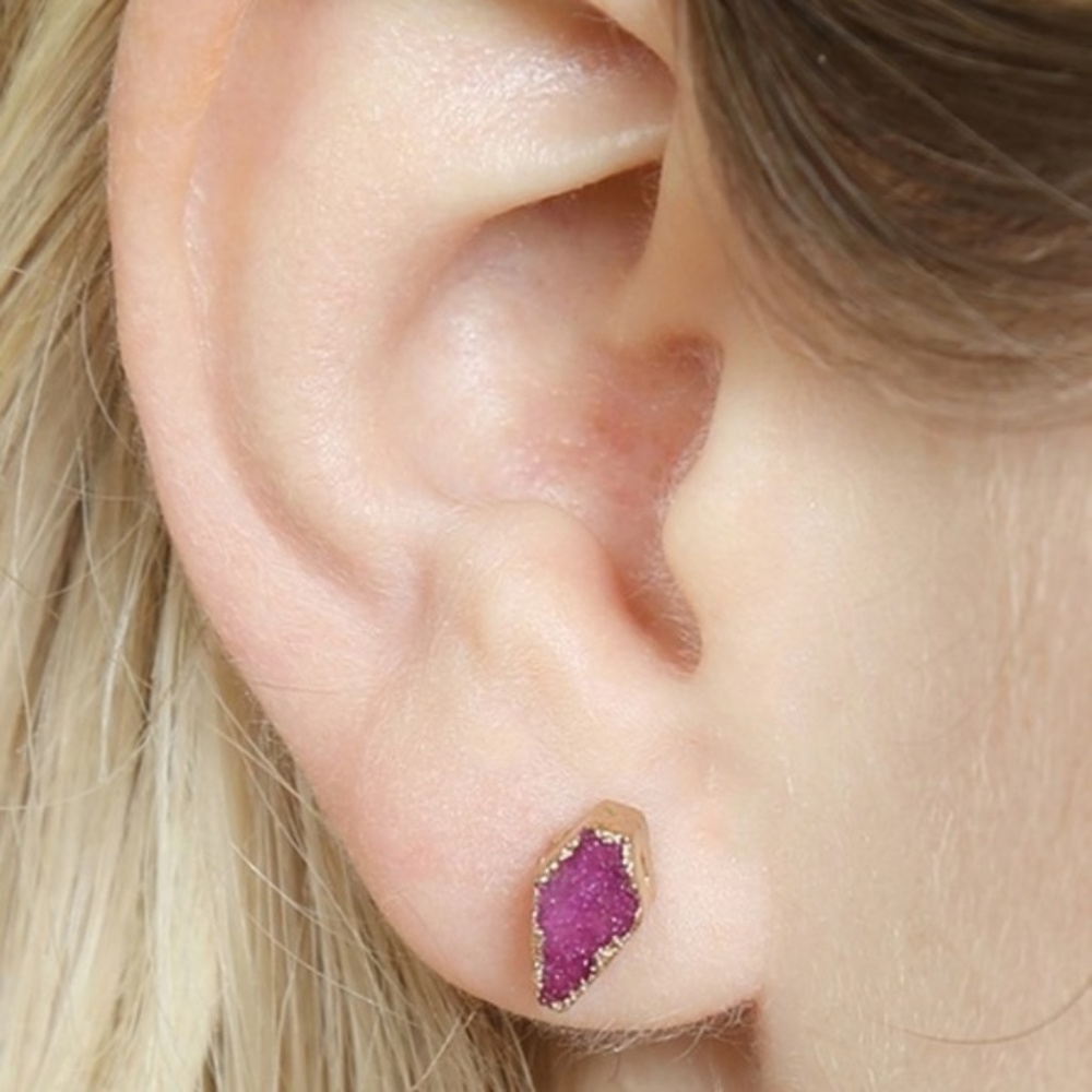 PINK DRUZY STUD EARRINGS - Picture 4 of 4